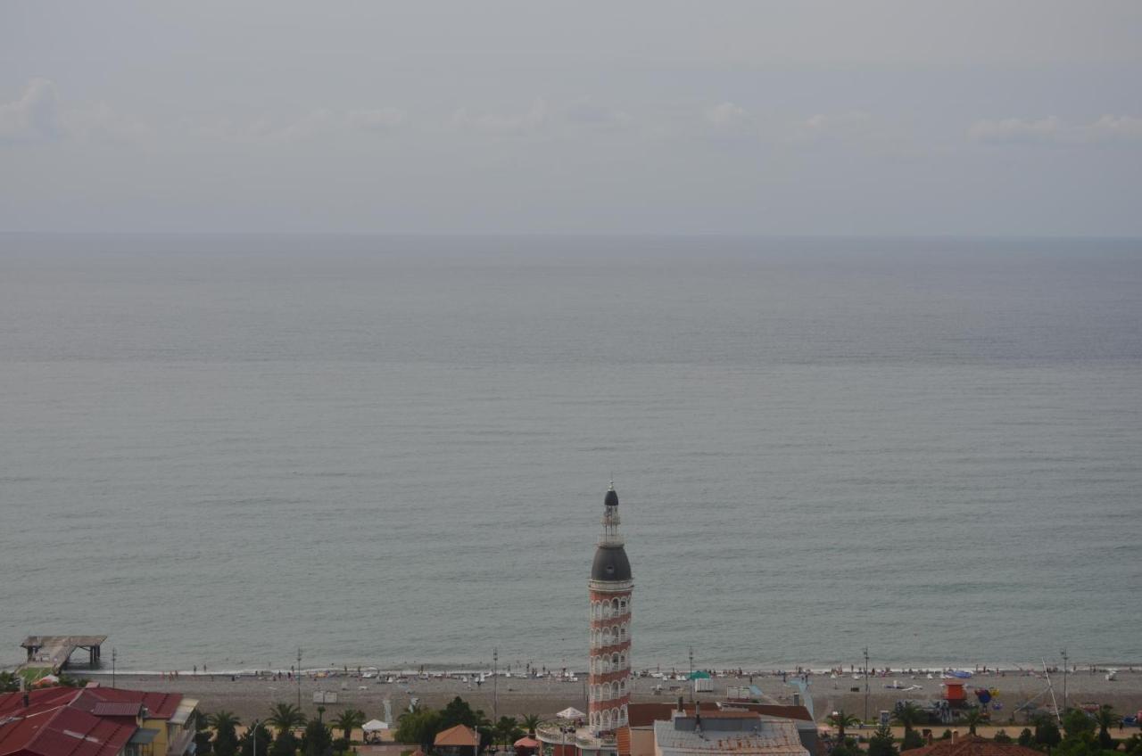 Апартаменты Batumi Real Lux Экстерьер фото